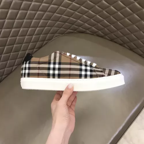 Replica Burberry Casual Shoes For Men #1330705 $68.00 USD for Wholesale