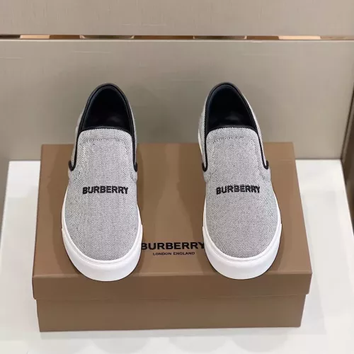 Replica Burberry Casual Shoes For Men #1330711 $72.00 USD for Wholesale