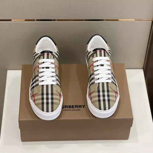 Replica Burberry Casual Shoes For Men #1330712 $72.00 USD for Wholesale