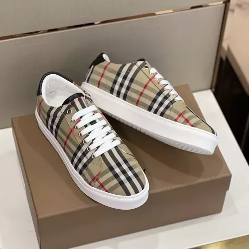 Replica Burberry Casual Shoes For Men #1330712 $72.00 USD for Wholesale