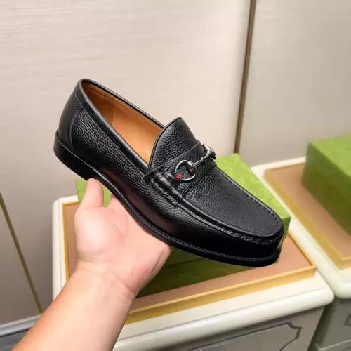 Replica Gucci Oxfords Shoes For Men #1330975 $88.00 USD for Wholesale