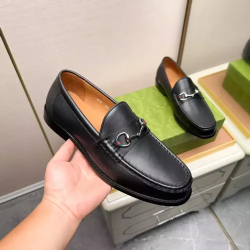Replica Gucci Oxfords Shoes For Men #1330977 $88.00 USD for Wholesale