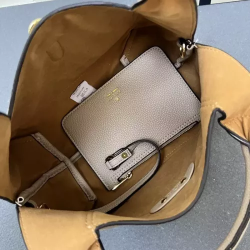 Replica Gucci AAA Quality Handbags For Women #1331193 $100.00 USD for Wholesale