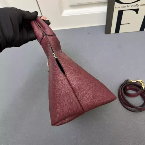 Replica Gucci AAA Quality Handbags For Women #1331195 $100.00 USD for Wholesale