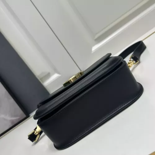 Replica Burberry AAA Quality Messenger Bags For Women #1331714 $115.00 USD for Wholesale