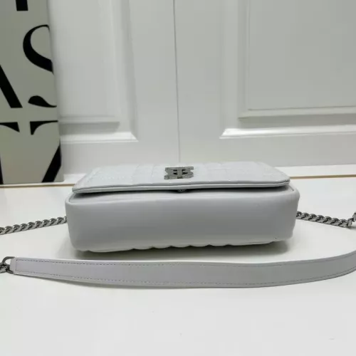 Replica Burberry AAA Quality Messenger Bags For Women #1331717 $108.00 USD for Wholesale