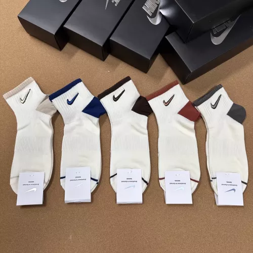 Cheap Nike Socks #1332427, $$27.00 USD On Nike Socks