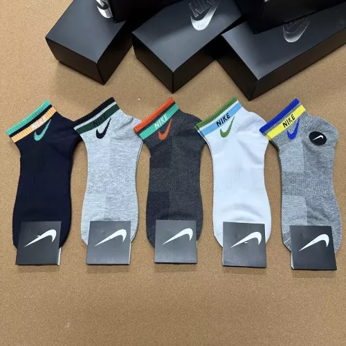 Cheap Nike Socks #1332492, $$25.00 USD On Nike Socks