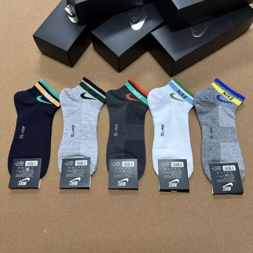 Replica Nike Socks #1332492 $25.00 USD for Wholesale