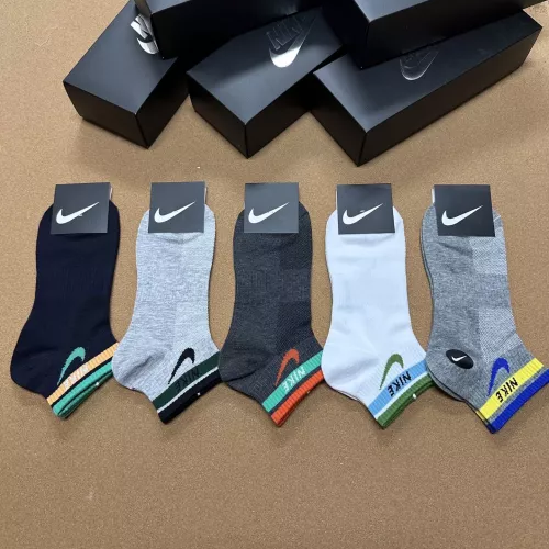 Replica Nike Socks #1332492 $25.00 USD for Wholesale