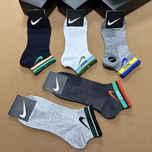 Replica Nike Socks #1332492 $25.00 USD for Wholesale