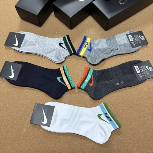 Replica Nike Socks #1332492 $25.00 USD for Wholesale
