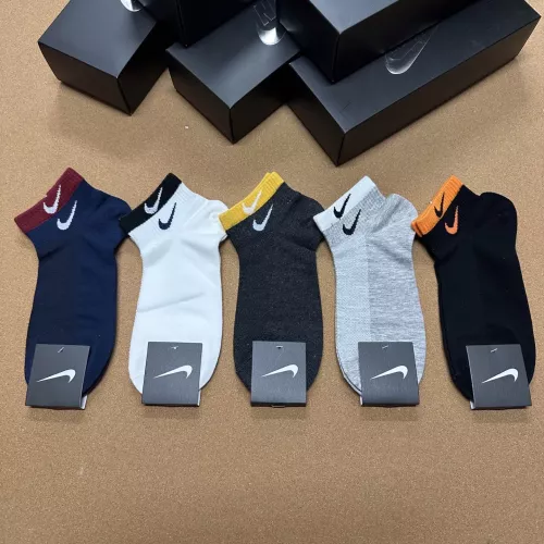 Cheap Nike Socks #1332494, $$25.00 USD On Nike Socks