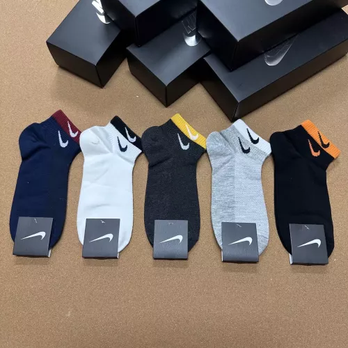 Replica Nike Socks #1332494 $25.00 USD for Wholesale
