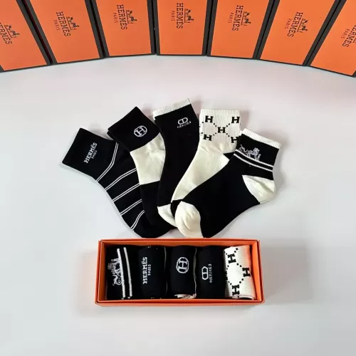 Replica Hermes Socks #1332498 $27.00 USD for Wholesale
