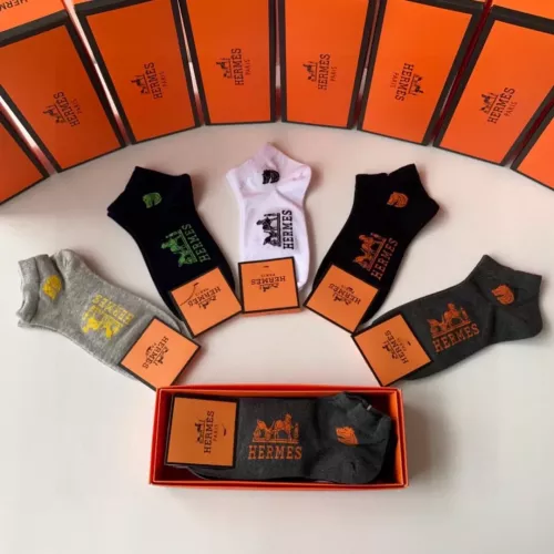 Replica Hermes Socks #1332499 $27.00 USD for Wholesale