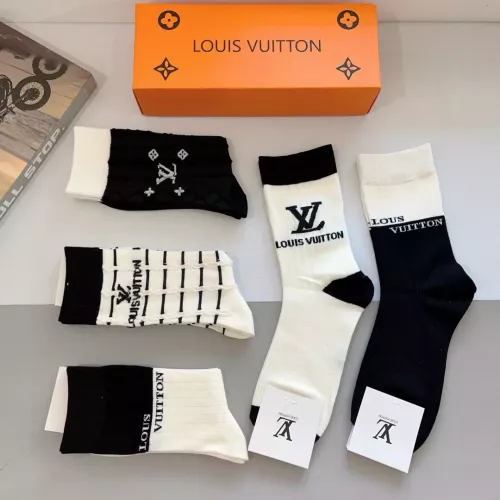 Replica Louis Vuitton LV Socks #1332517 $29.00 USD for Wholesale