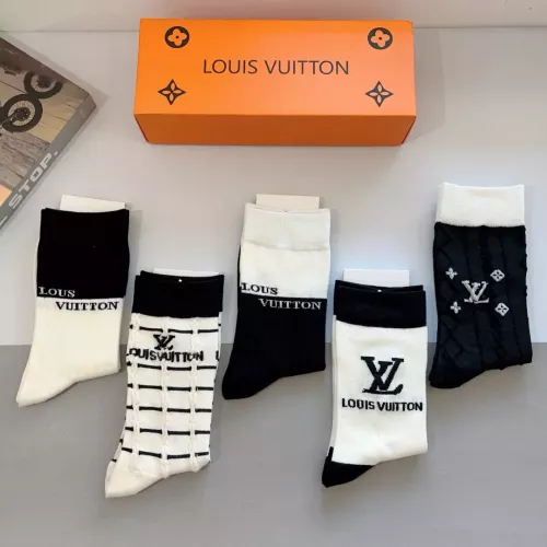 Replica Louis Vuitton LV Socks #1332517 $29.00 USD for Wholesale
