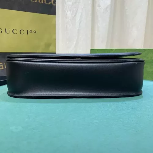 Replica Gucci AAA Quality Messenger Bags For Women #1332711 $82.00 USD for Wholesale