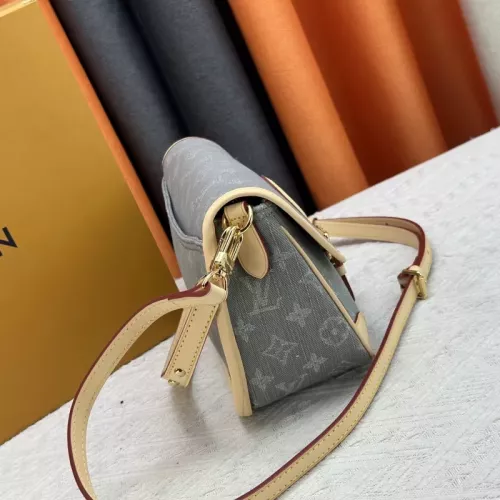 Replica Louis Vuitton AAA Quality Messenger Bags For Women #1332890 $72.00 USD for Wholesale