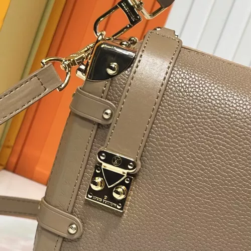 Replica Louis Vuitton AAA Quality Messenger Bags For Women #1332893 $72.00 USD for Wholesale