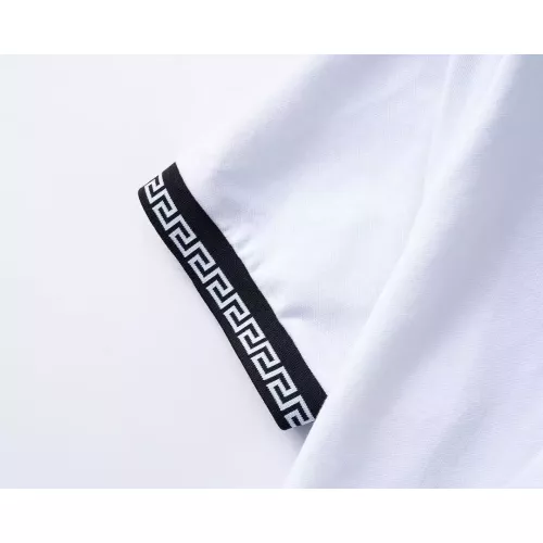 Replica Versace T-Shirts Short Sleeved For Men #1333770 $32.00 USD for Wholesale