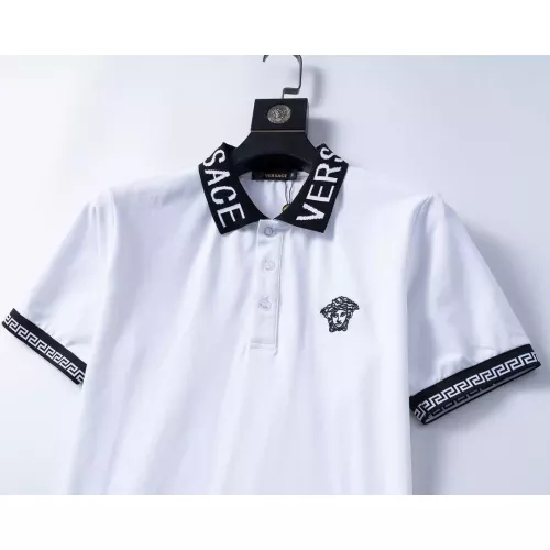 Replica Versace T-Shirts Short Sleeved For Men #1333770 $32.00 USD for Wholesale