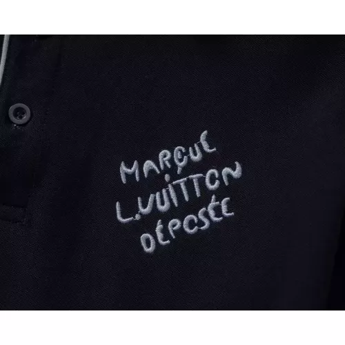 Replica Louis Vuitton LV T-Shirts Short Sleeved For Men #1333779 $32.00 USD for Wholesale