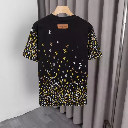 Replica Louis Vuitton LV T-Shirts Short Sleeved For Men #1335327 $32.00 USD for Wholesale