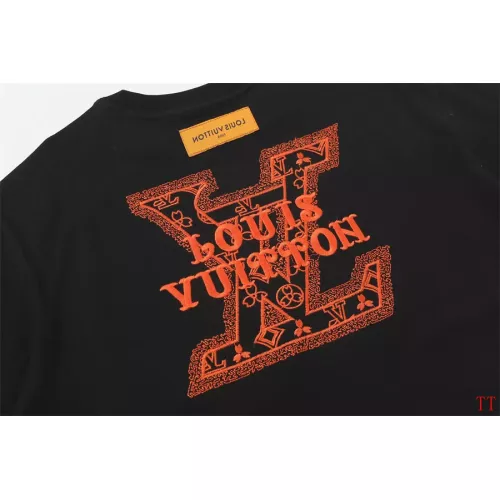 Replica Louis Vuitton LV T-Shirts Short Sleeved For Unisex #1335397 $39.00 USD for Wholesale