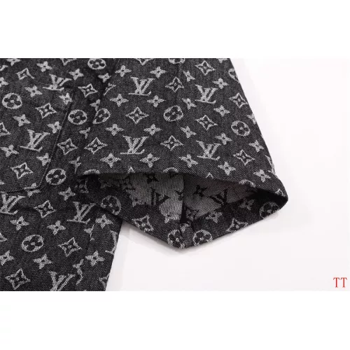 Replica Louis Vuitton LV Shirts Short Sleeved For Unisex #1335543 $68.00 USD for Wholesale