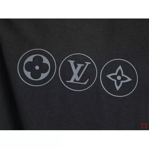 Replica Louis Vuitton LV T-Shirts Short Sleeved For Unisex #1335545 $39.00 USD for Wholesale