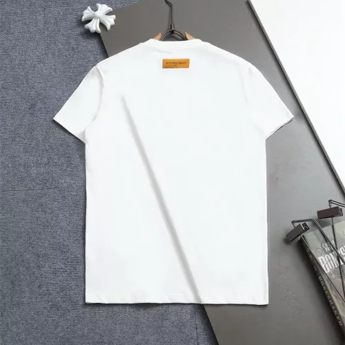 Replica Louis Vuitton LV T-Shirts Short Sleeved For Unisex #1335546 $39.00 USD for Wholesale