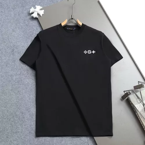 Replica Louis Vuitton LV T-Shirts Short Sleeved For Unisex #1335549 $39.00 USD for Wholesale