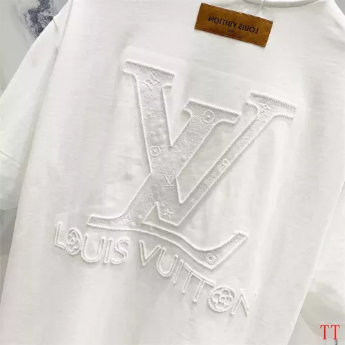 Replica Louis Vuitton LV T-Shirts Short Sleeved For Unisex #1335552 $45.00 USD for Wholesale