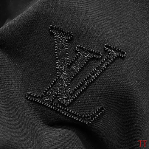 Replica Louis Vuitton LV T-Shirts Short Sleeved For Unisex #1335554 $45.00 USD for Wholesale