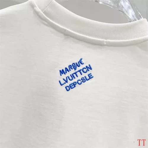 Replica Louis Vuitton LV T-Shirts Short Sleeved For Unisex #1335555 $42.00 USD for Wholesale