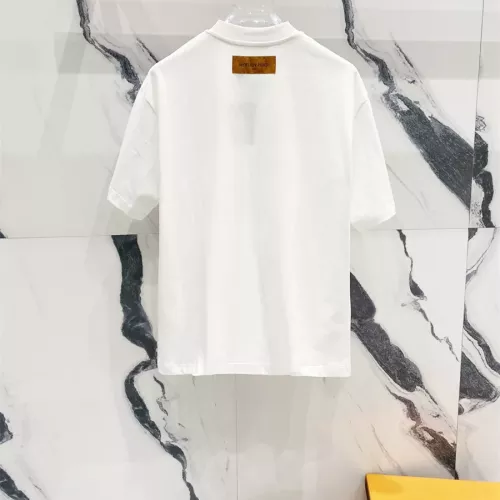 Replica Louis Vuitton LV T-Shirts Short Sleeved For Unisex #1335557 $42.00 USD for Wholesale