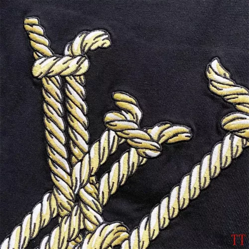 Replica Louis Vuitton LV T-Shirts Short Sleeved For Unisex #1335562 $42.00 USD for Wholesale