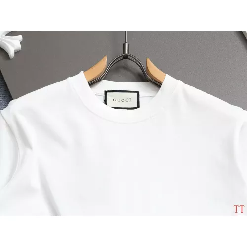 Replica Gucci T-Shirts Short Sleeved For Unisex #1335566 $39.00 USD for Wholesale
