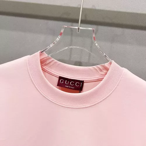 Replica Gucci T-Shirts Short Sleeved For Unisex #1335576 $42.00 USD for Wholesale