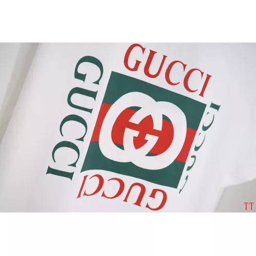 Replica Gucci T-Shirts Short Sleeved For Unisex #1335582 $32.00 USD for Wholesale