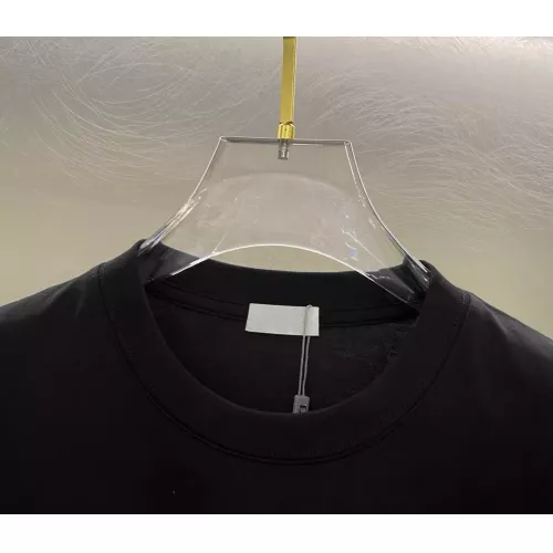 Replica Gucci T-Shirts Short Sleeved For Unisex #1336217 $25.00 USD for Wholesale