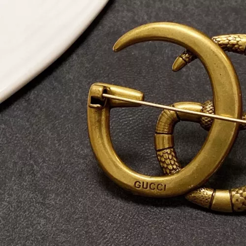 Replica Gucci Brooches For Women #1336608 $29.00 USD for Wholesale