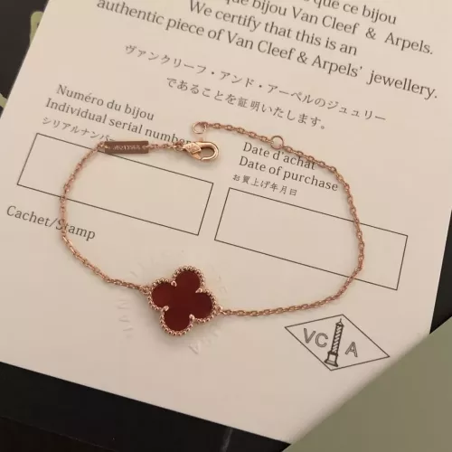 Cheap Van Cleef &amp; Arpels Bracelets For Women #1337011, $$25.00 USD On Van Cleef &amp; Arpels Bracelets
