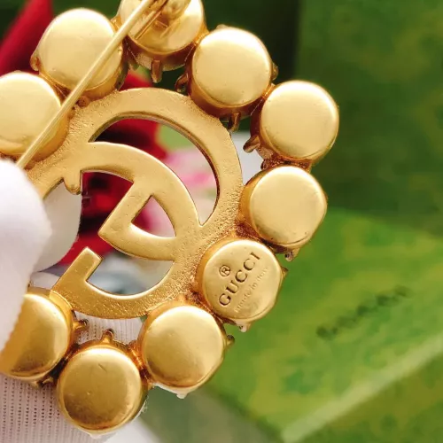 Replica Gucci Brooches For Women #1337058 $34.00 USD for Wholesale