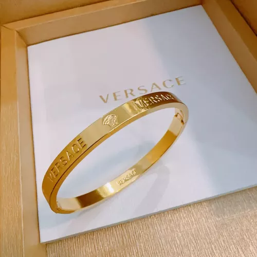 Cheap Versace Bracelets #1337473, $$42.00 USD On Versace Bracelets