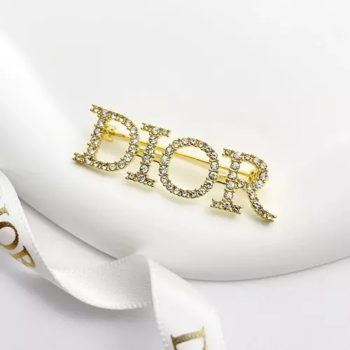 Replica Christian Dior Brooches For Women #1337566 $29.00 USD for Wholesale