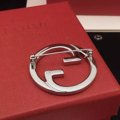 Replica Gucci Brooches For Women #1337712 $27.00 USD for Wholesale