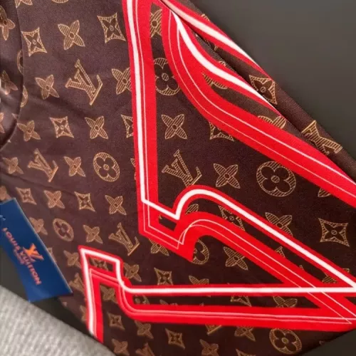 Replica Louis Vuitton LV T-Shirts Short Sleeved For Men #1338415 $38.00 USD for Wholesale